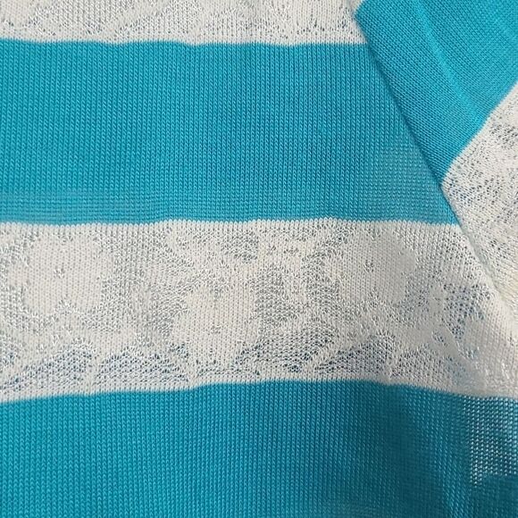 Versona XS Turquoise Rosette Lace Stripe Tunic Blouse Sharkbite Hem Scoop SS Top - Picture 6 of 8